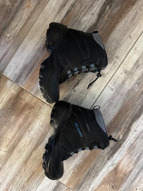 Čižmy columbia, 33