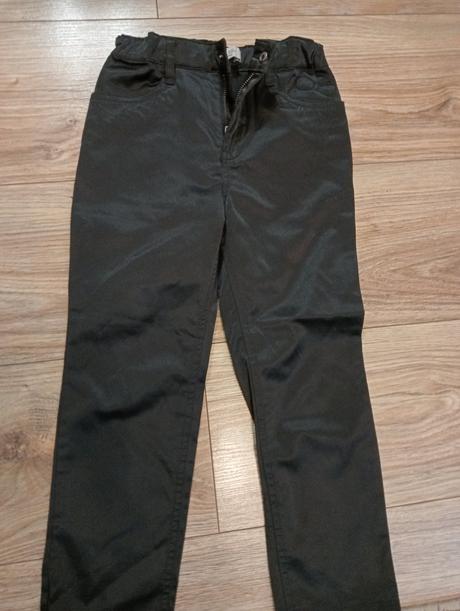 Lesklé nohavice ako nové, h&m,110