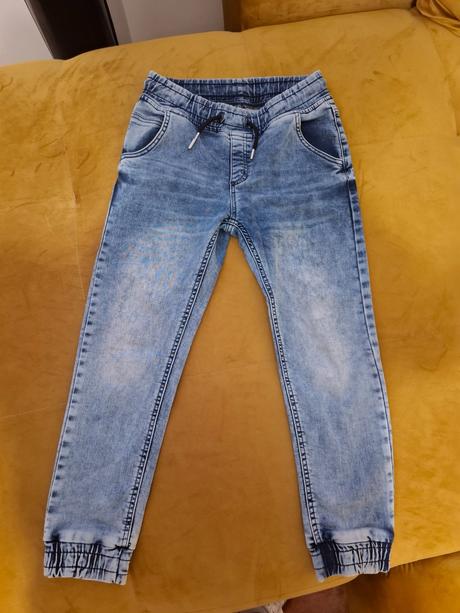 Mäkké elastické rifle, 146