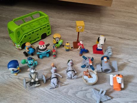 Autobus s postavičkami, 