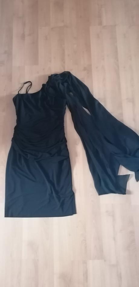 Spoločenské šaty, 40