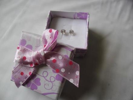 Náušnice z bioplastu,