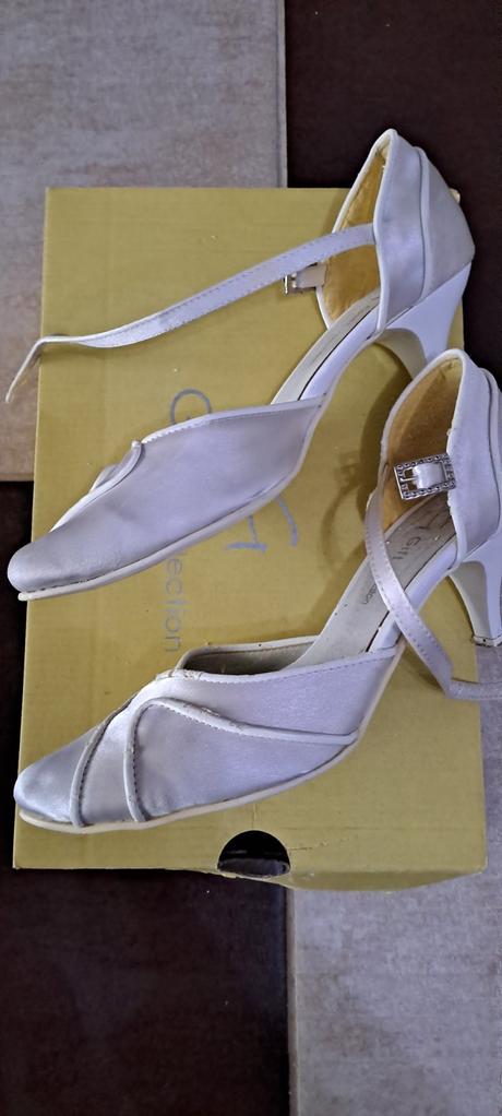 Biele (svadobné) lodičky, veľ. 35, 35