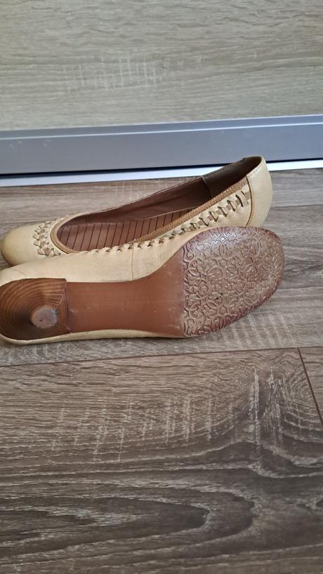 Kožené lodicky, baťa,39