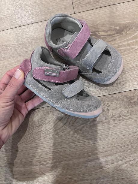 Sandálky, protetika,23