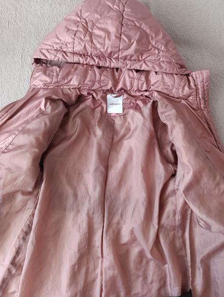 Staroružova bunda, 140