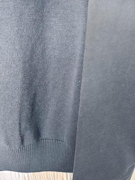 Čierny kvalitný pánsky pulover-angelo litricos c&a, l