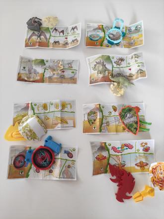 Jursky park z kinder joy, 