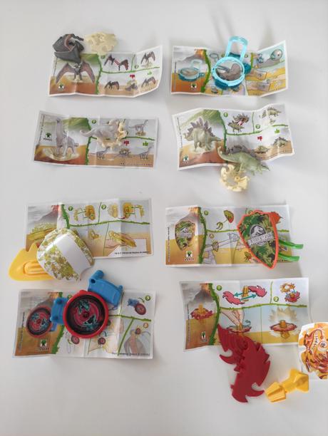 Jursky park z kinder joy, 