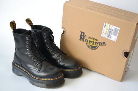 Čierne čižmy dr. martens 38, 38