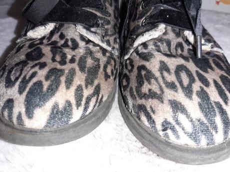 Sametové prechodné topánky next, next,34