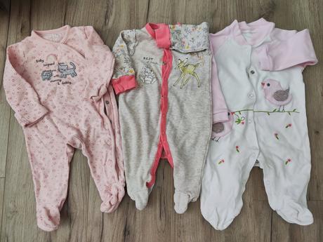 Pyžamká pre bábätko, 62