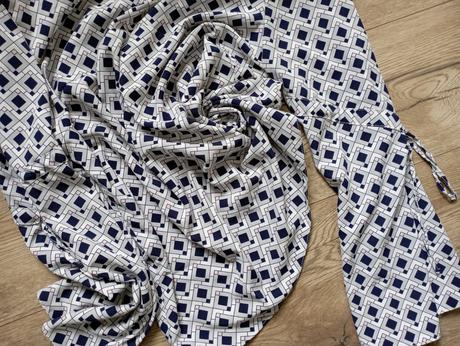 Jemná elegantná tunika, 42