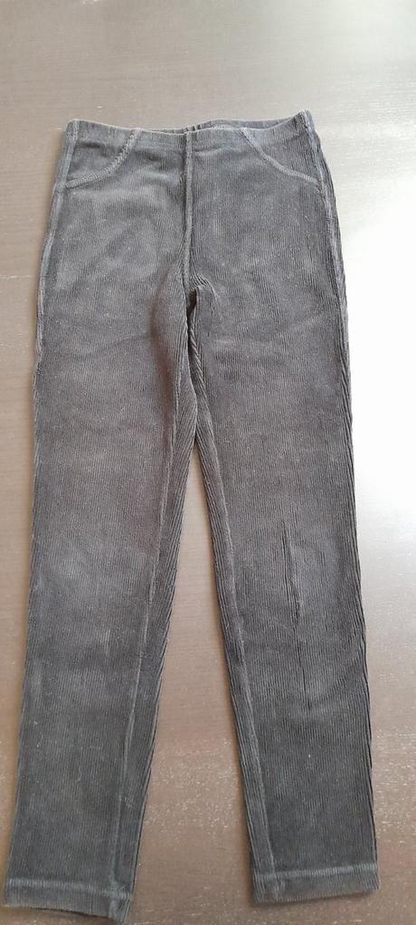 Leginy menčester 9r, calzedonia,128