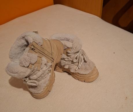 Detske topánočky, zara,24