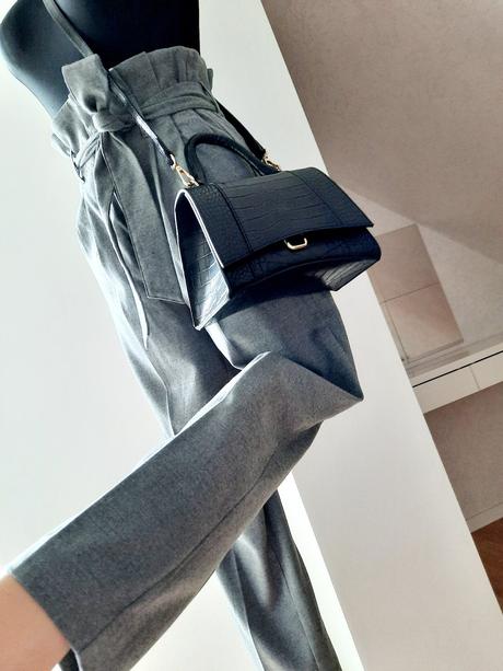 Nohavice s vyšším pásom, h&m,s