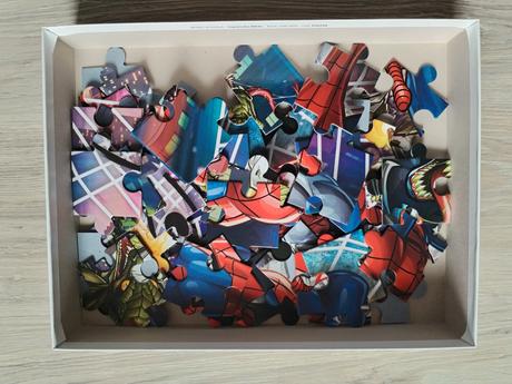 Maxi puzzle spiderman, 