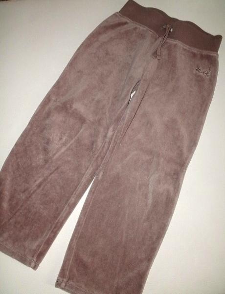 Skvelé velúrové tepláčky od zn. next, next,116