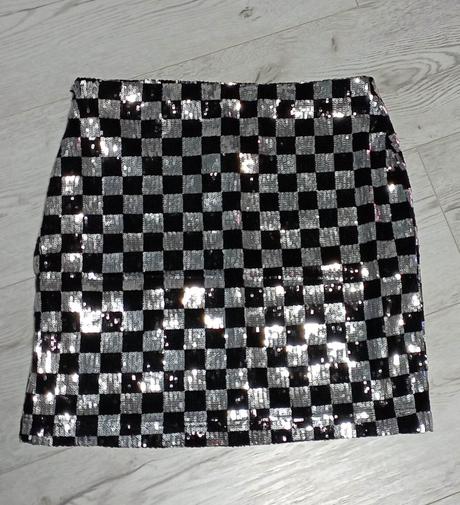 Párty sukňa, amisu,l