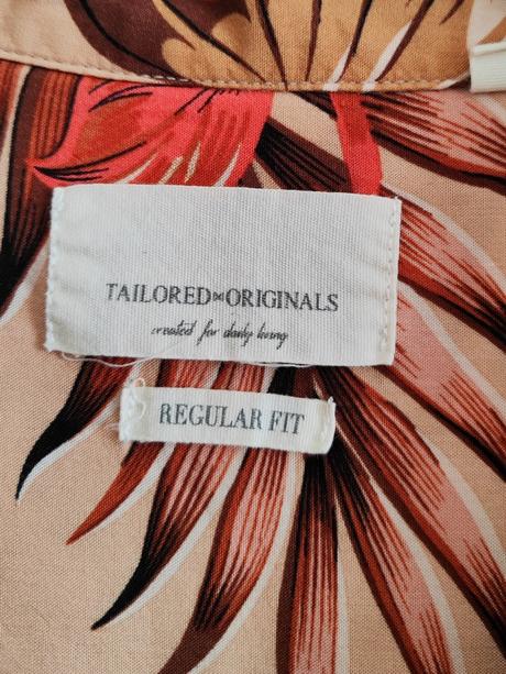 Ľahučká pánska košeľa tailored, l