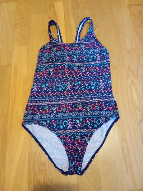 Jednodielne plavky, decathlon,146