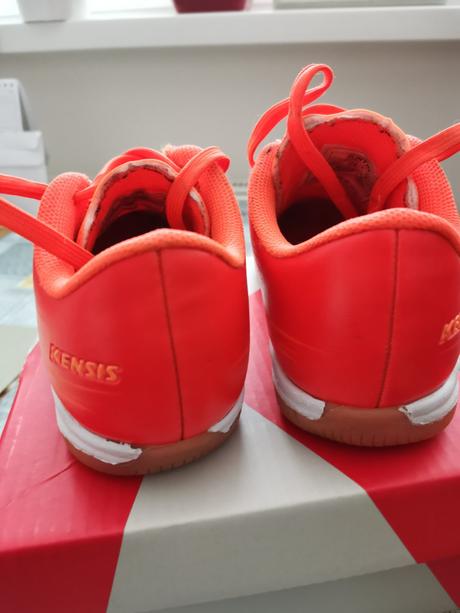 Halovky pre chlapcov kensis, 28