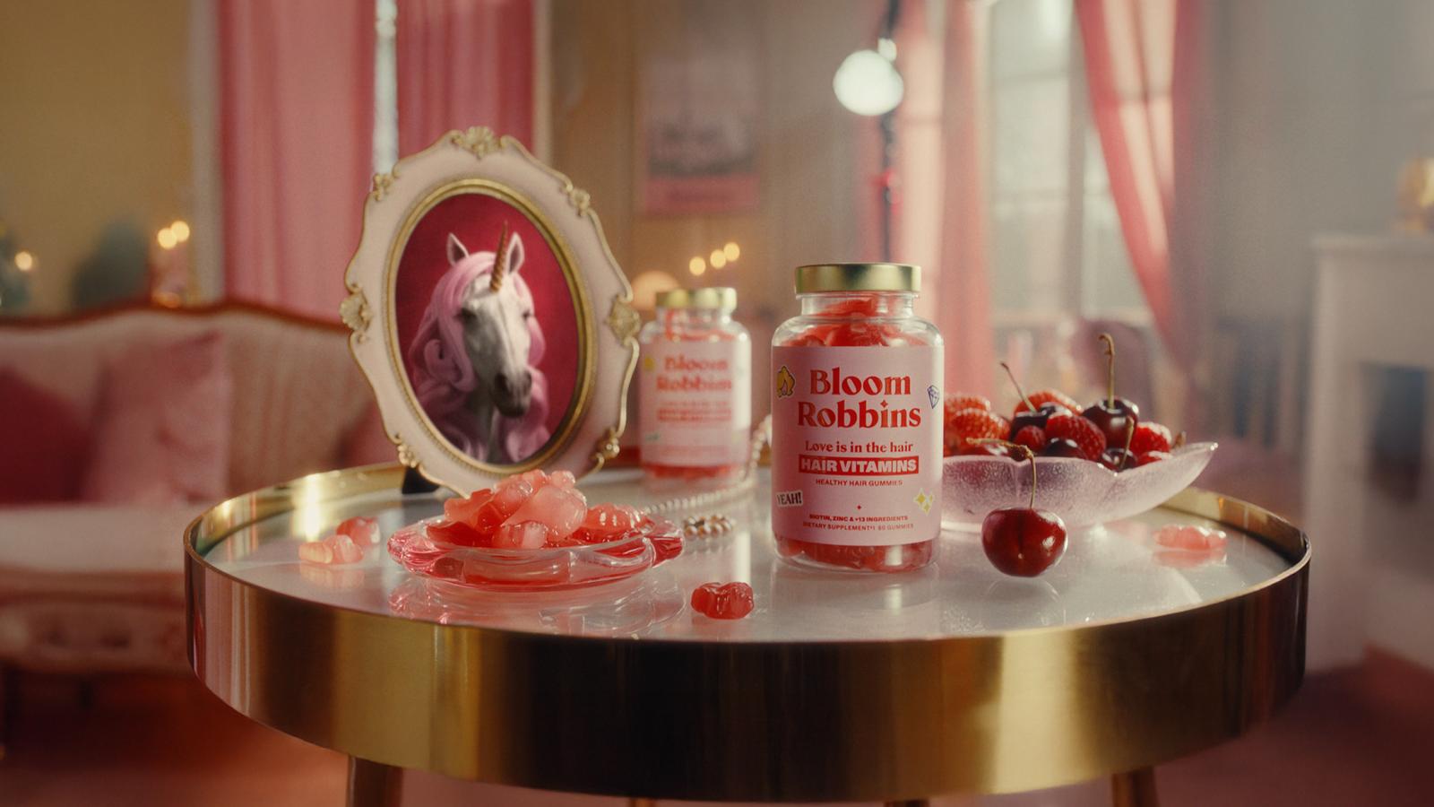 Bloom Robbins: vlasová rutina zvnútra aj zvonku Bloom Robbins: vlasová rutina zvnútra aj zvonku