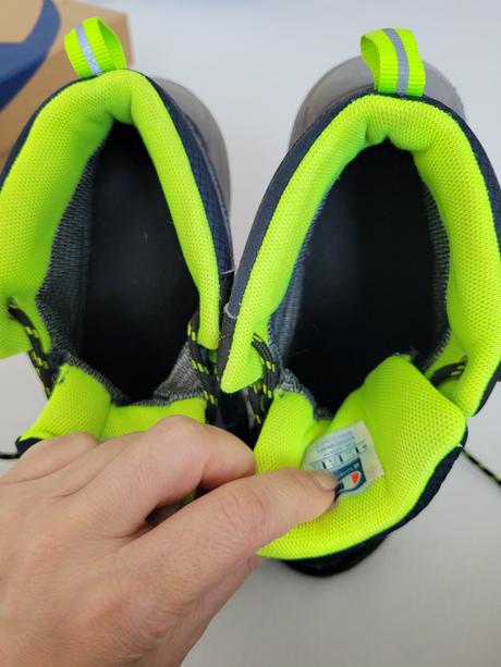 Kotníkové topánky, champion,35