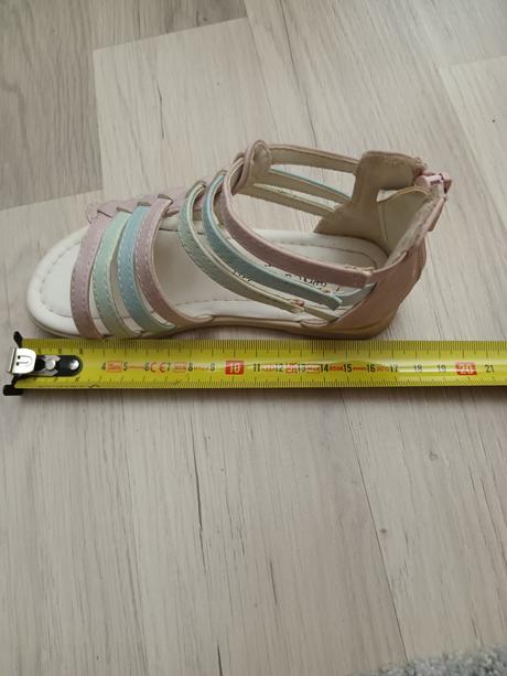 Sandále, cupcake,26