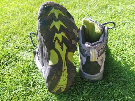 Turistické nepremokavé topánky, 28