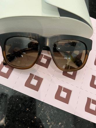 Prada slnecne okuliare, prada