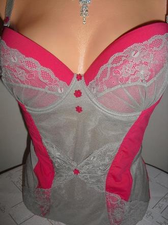 Romanticky korzetik, m