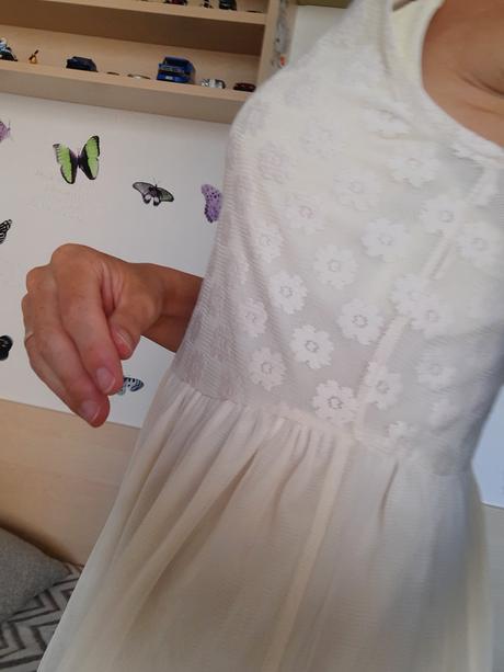 Šaty s čipkou, orsay,s