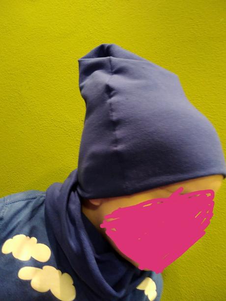 Set nakrcnik +čiapka , 98