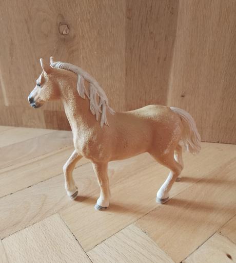 Schleich andaluzsky zrebec,