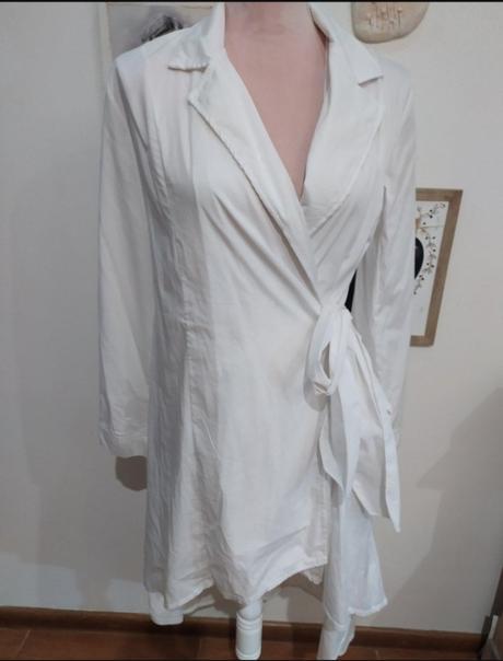 Asimetricka košeľa, 