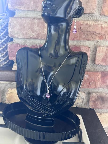 Set náušnice + retiazka s príveskom,