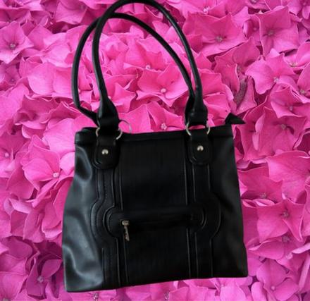 Čierna kabelka - väčšia,