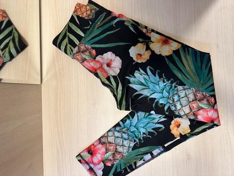 Leginy na cvičenie, s