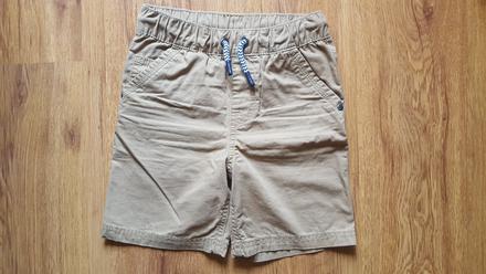 Chlapcenske sortky zn.f&f velkost 6-7 r., f&f,122