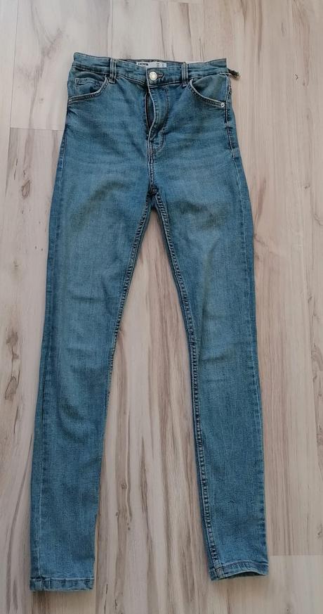 Rifle bershka č.38, bershka,38