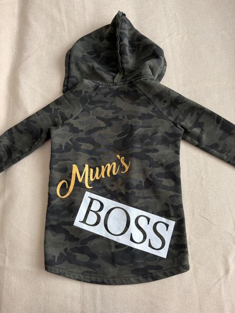 Mikina mum s boss, 122