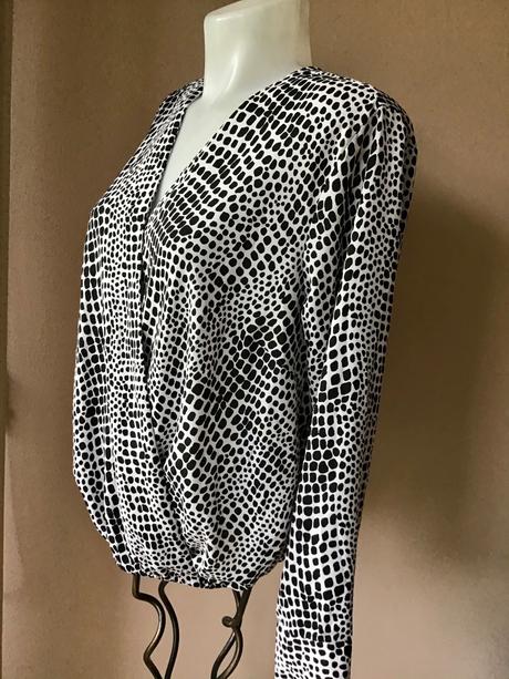 Bluzka lipsy /79, 42