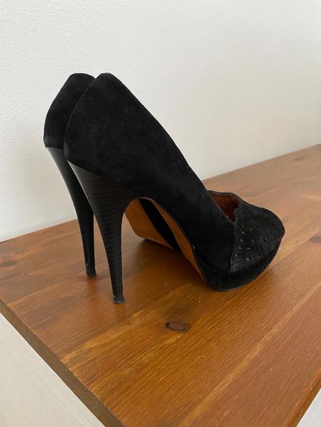 Cierne lodicky vel.38, zara,38