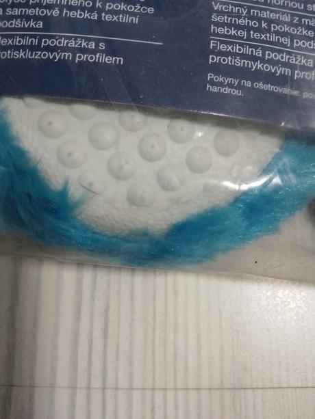 Domáce papučky, 37