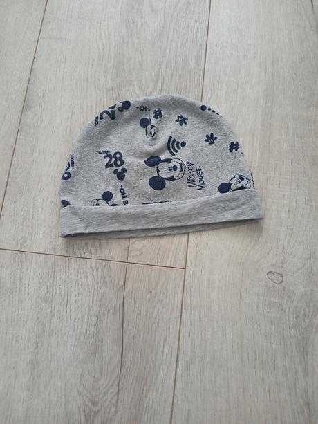 Čiapky 6-12m, h&m,74