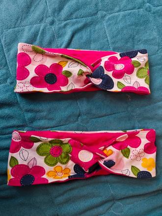 Čelenky na uši, 56