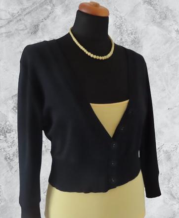 Krátky čierny svetrík, bolerko veľ. l, l