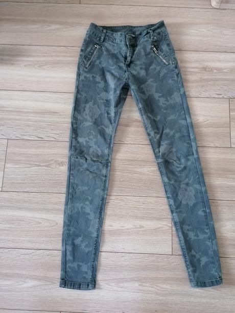 Maskáčové rifle, m