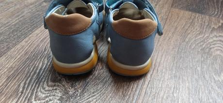 Sandálky, bubble gummers,25